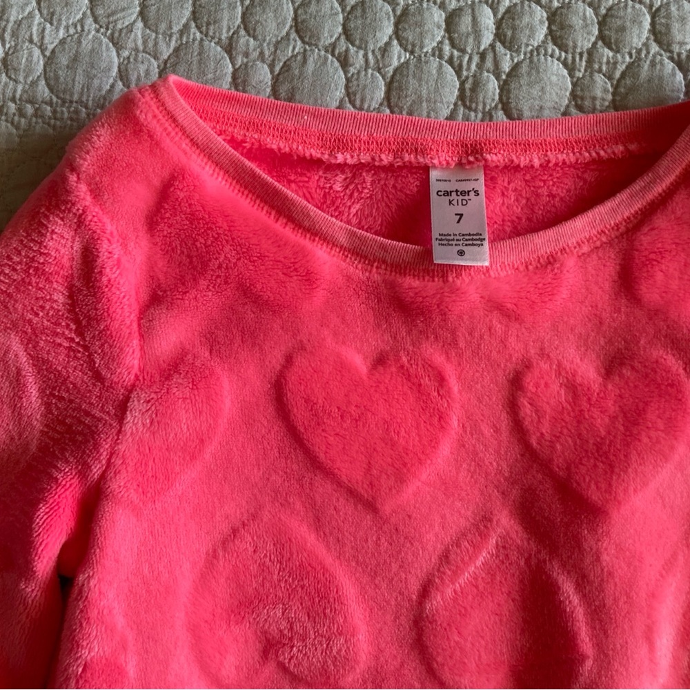 Girl's Carters Heart Design Hot Pink Fleece Pullover Sweater Size 7 - Picture 3 of 5